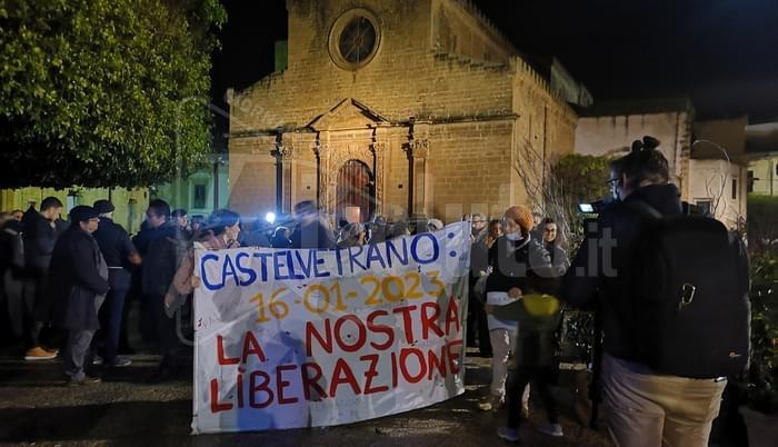 Arrestato Messina Denaro, a Castelvetrano stasera sit-in di 200 persone