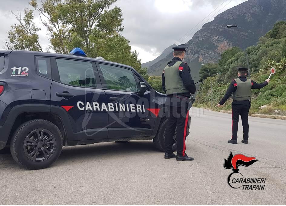Evade dai domiciliari e va a casa dell’ex moglie, arrestato