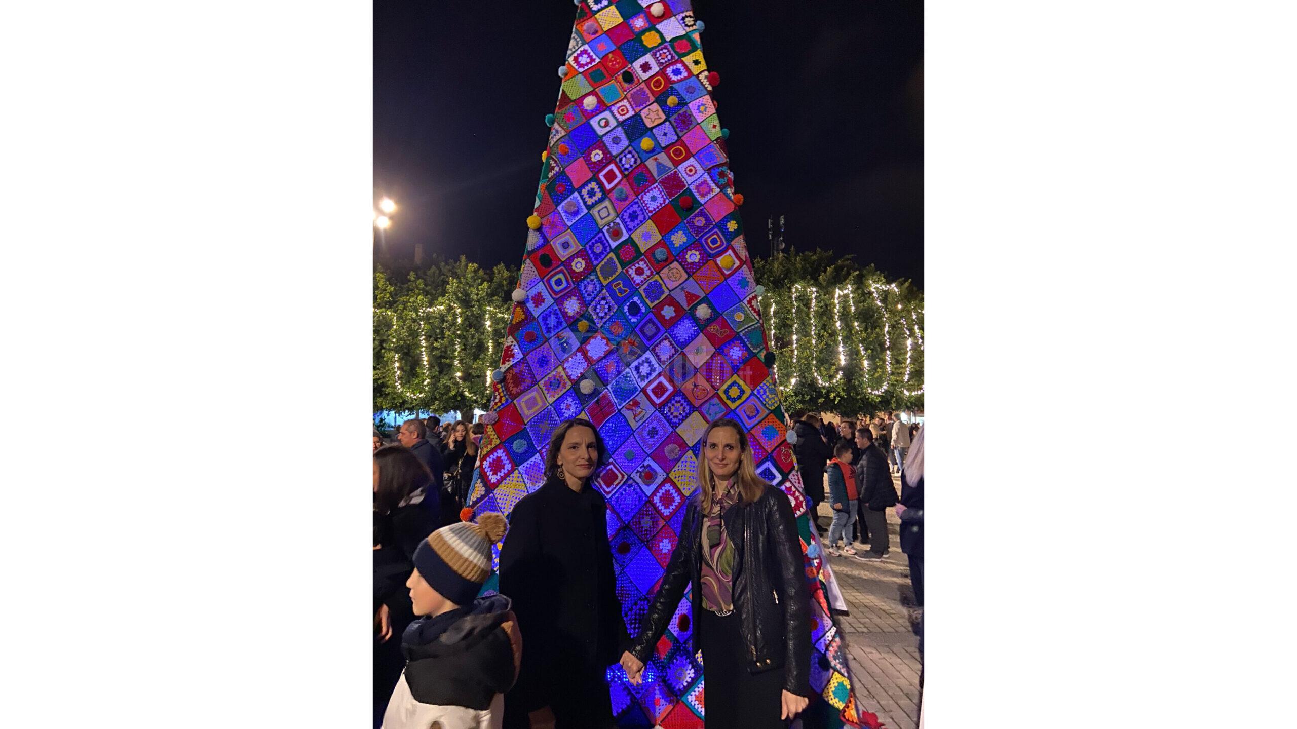 Accese le luci dell'albero di Natale anche a Menfi