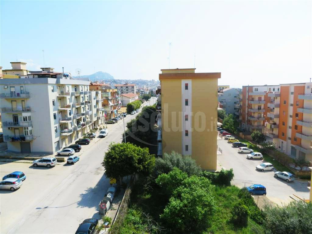 Furto in appartamento in pieno giorno alla Perriera a Sciacca, portati via 16 mila euro