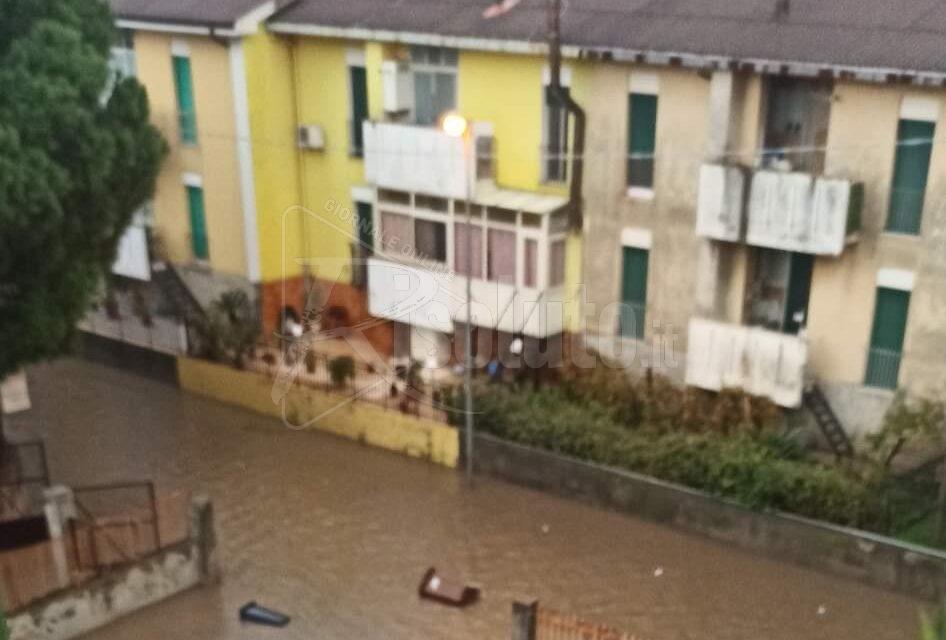 Bomba d'acqua nel messinese, Milazzo e Barcellona le più colpite