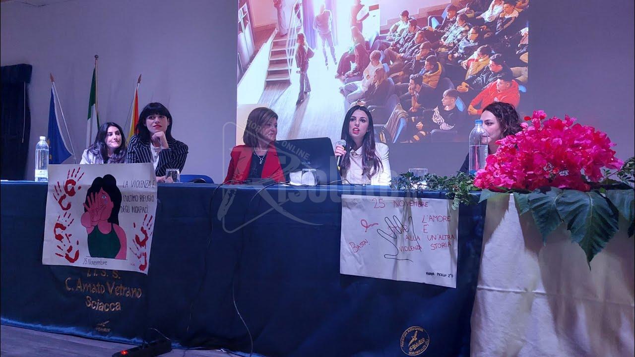 Convegno contro tutte le violenze all'Amato Vetrano di Sciacca (Video)
