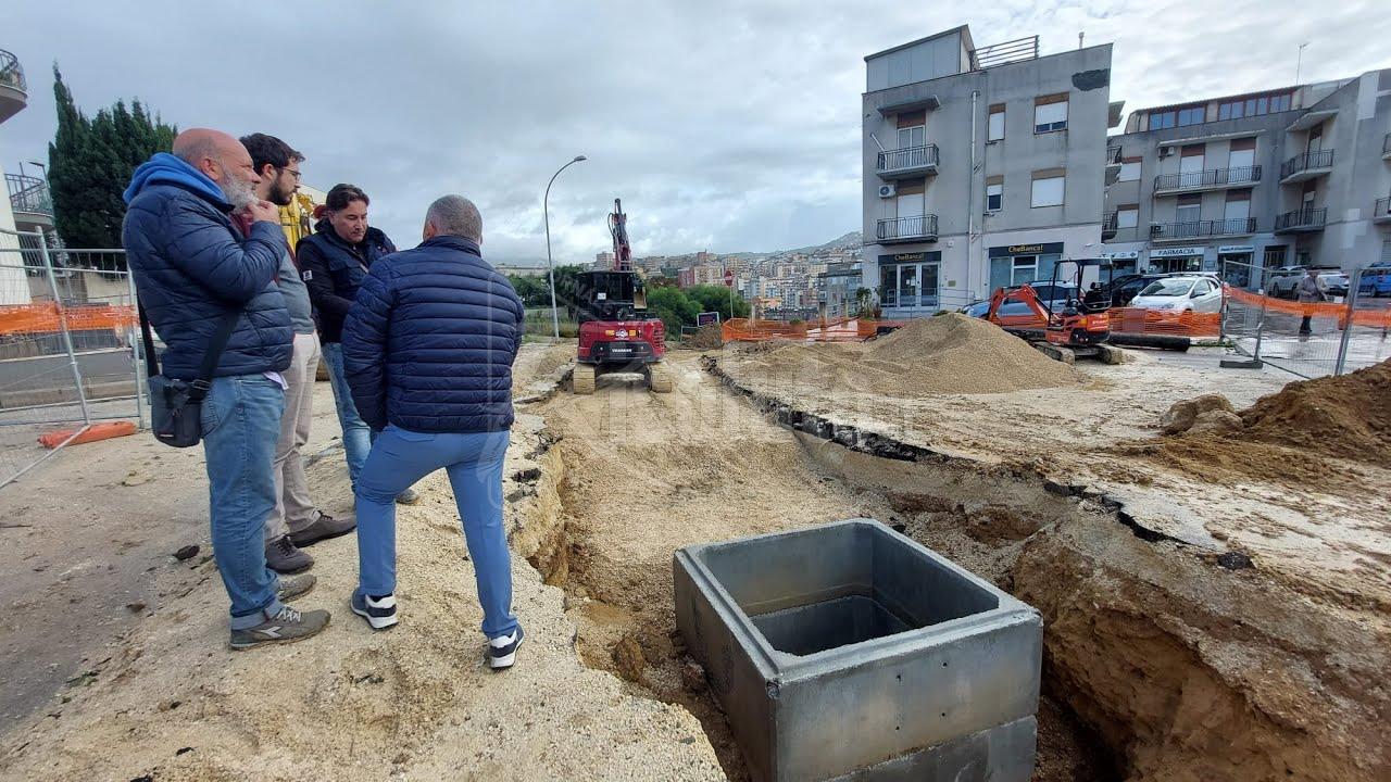 Sciacca, lavori in Corso Miraglia e pulizia dei torrenti (Video)