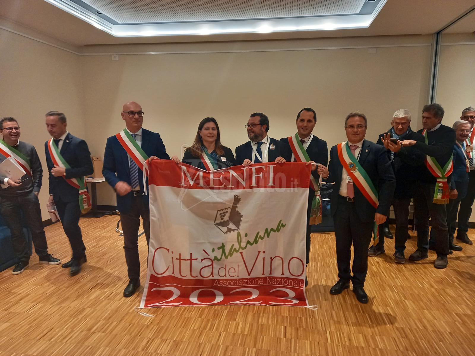 Menfi citta' del vino 2023, cerimonia di passaggio di consegna dal comune di Duino