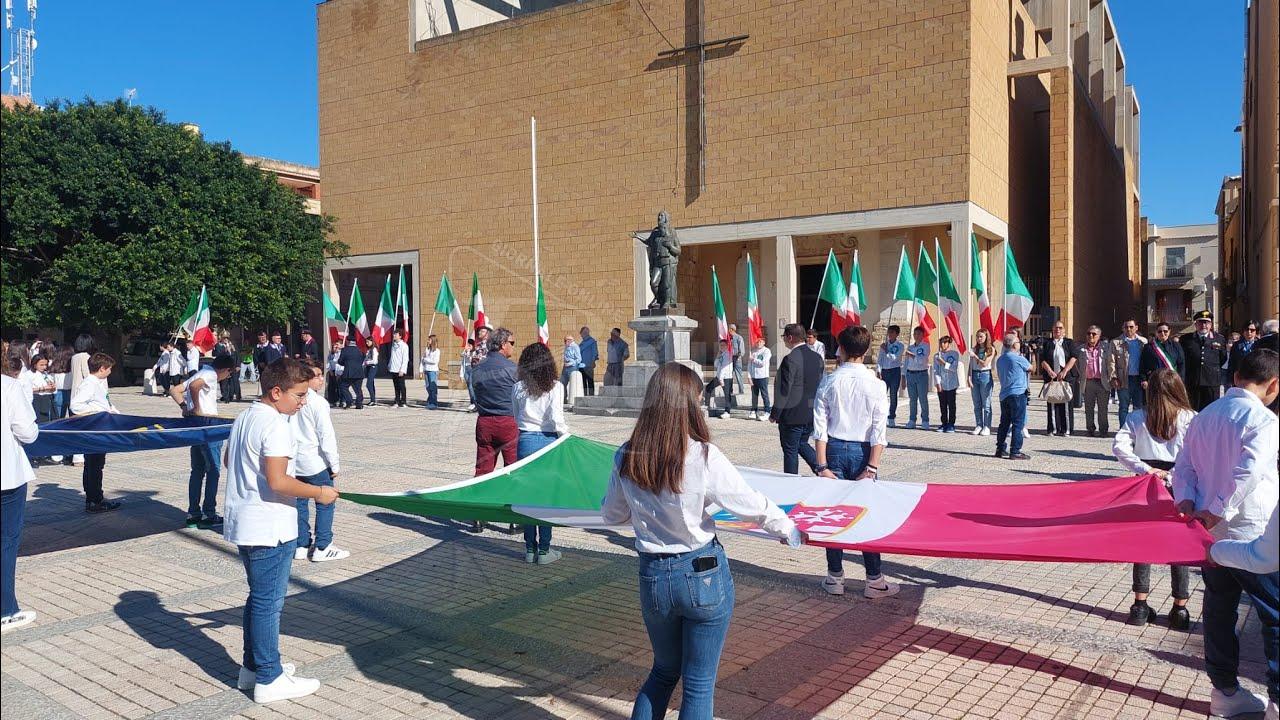 Scuola in festa oggi a Menfi con le Associazioni d'Arma (Video)