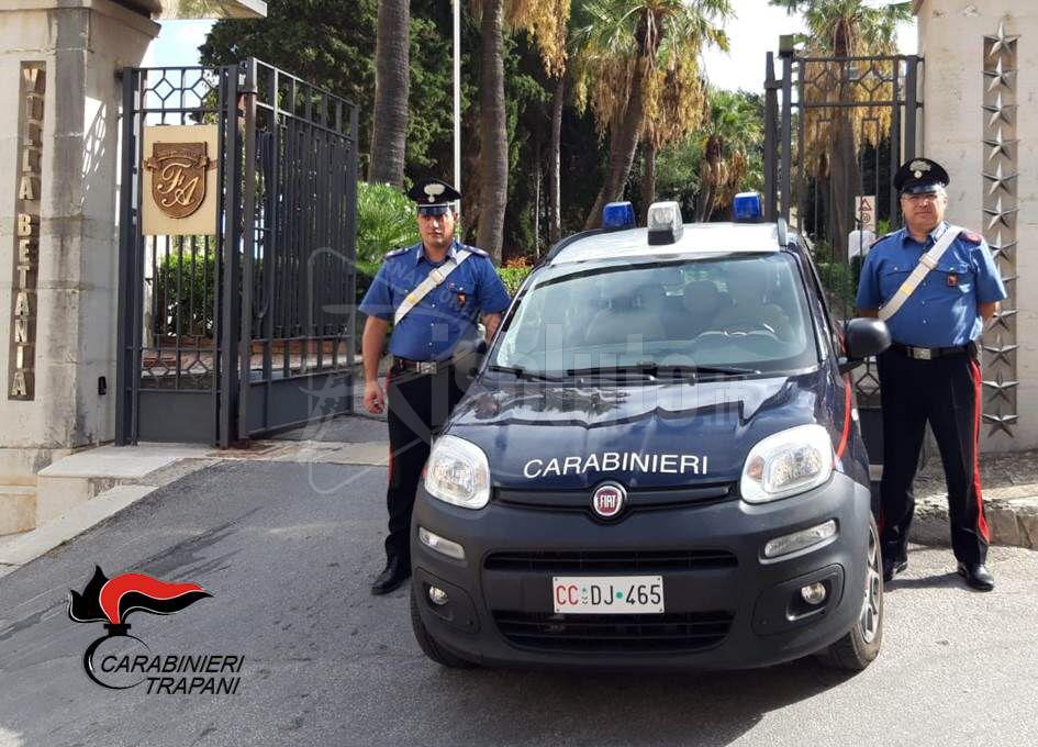 Trapani, picchiava i genitori per ottenere denaro: scatta il provvedimento per un 38enne