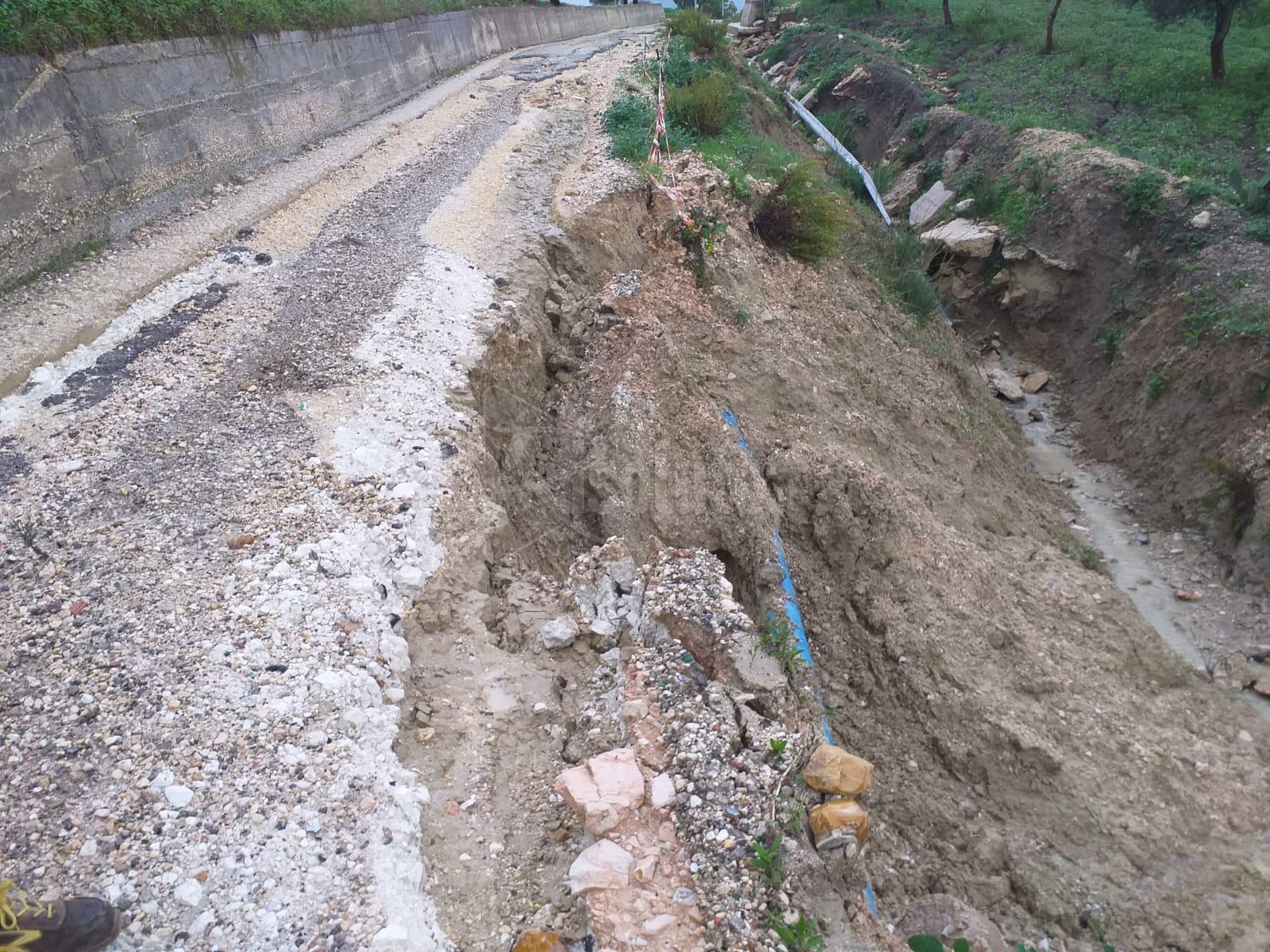 Strada Nadore a Sciacca, in attesa dei lavori la situazione peggiora