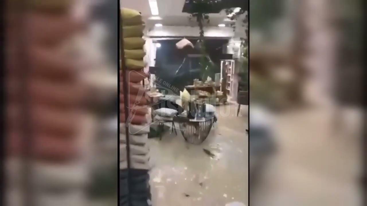 Strade e scantinati allagati a Santa Margherita, chiuse domani le scuole  (Video)