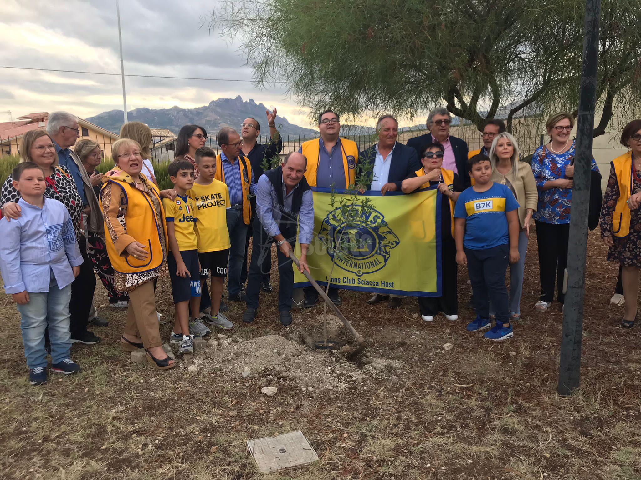 Lions Club Sciacca Host, aderisce al progetto: "Tre alberi per salvare il pianeta"