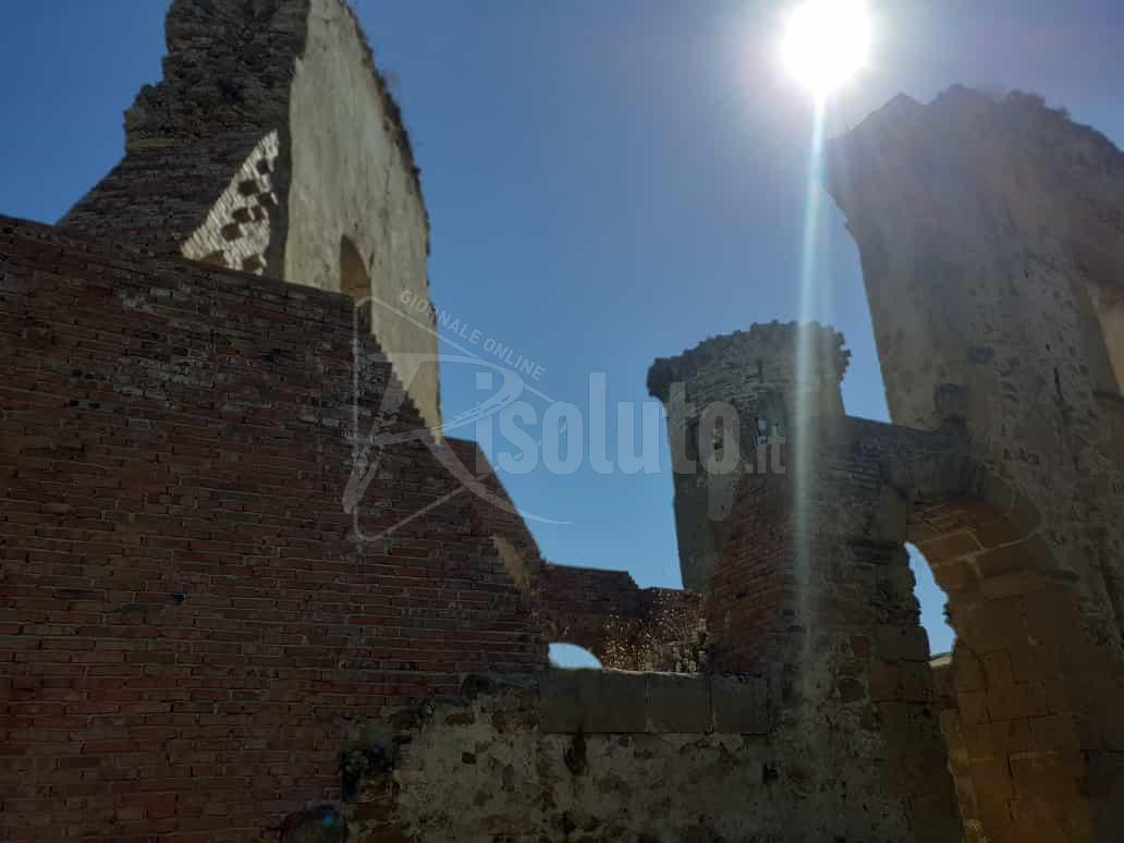 Atto vandalico con furto al Castello di Poggio Diana di Ribera, condanna del sindaco Ruvolo