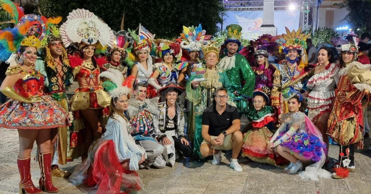 Il Carnevale di Sciacca alla “Festa dei Colori” di Balestrate (Video)