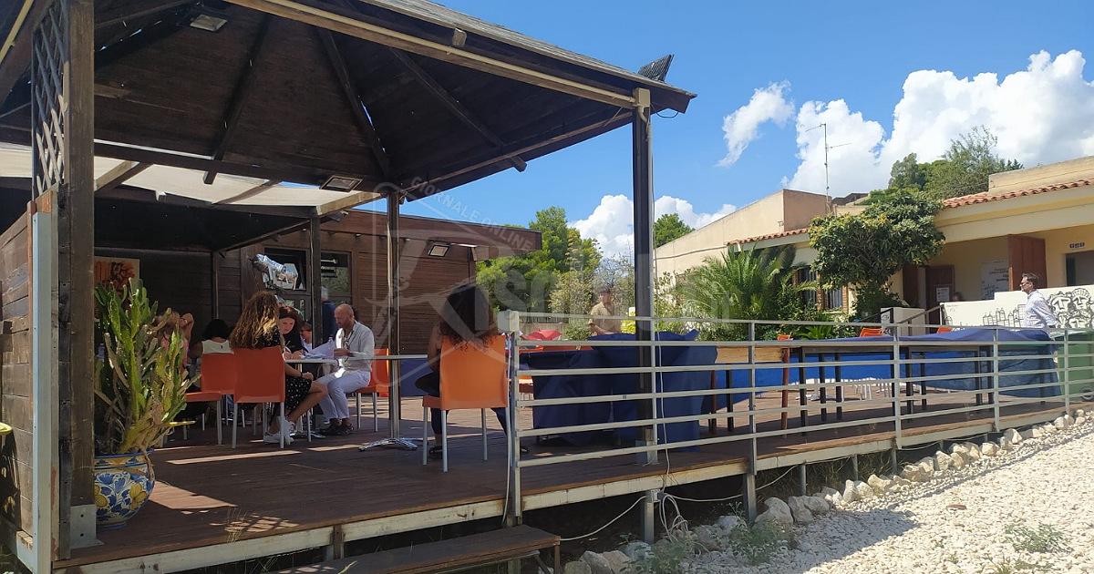 Prima giornata di casting per "Sicilian Holiday", si presentano in 200