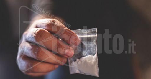 Spaccio di cocaina, eroina e crack: arrestate due persone a Canicattì