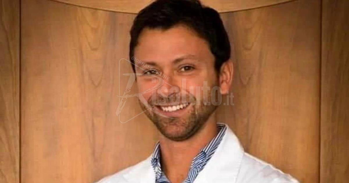 Incidente auto-moto, morto anche l'uomo alla guida