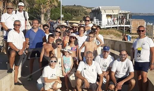 Menfi, passeggiata al tramonto in riva al mare del Wwf