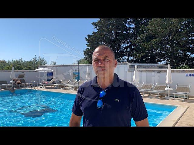 Imprenditore turistico concede area parcheggio gratuita per agosto al Comune (Video)