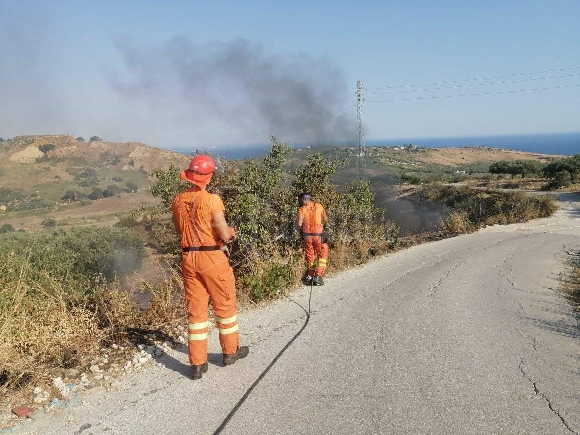 Nel pomeriggio incendi a Ribera e Sciacca