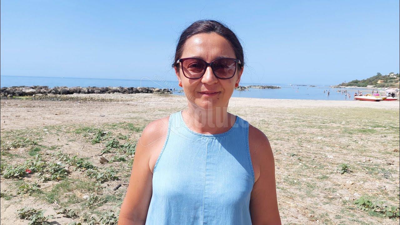 Foggia prima spiaggia ad eliminare la plastica (Video)