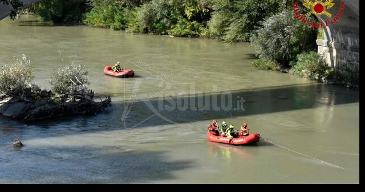Voleva prendere la canna da pesca l'uomo morto a Ribera
