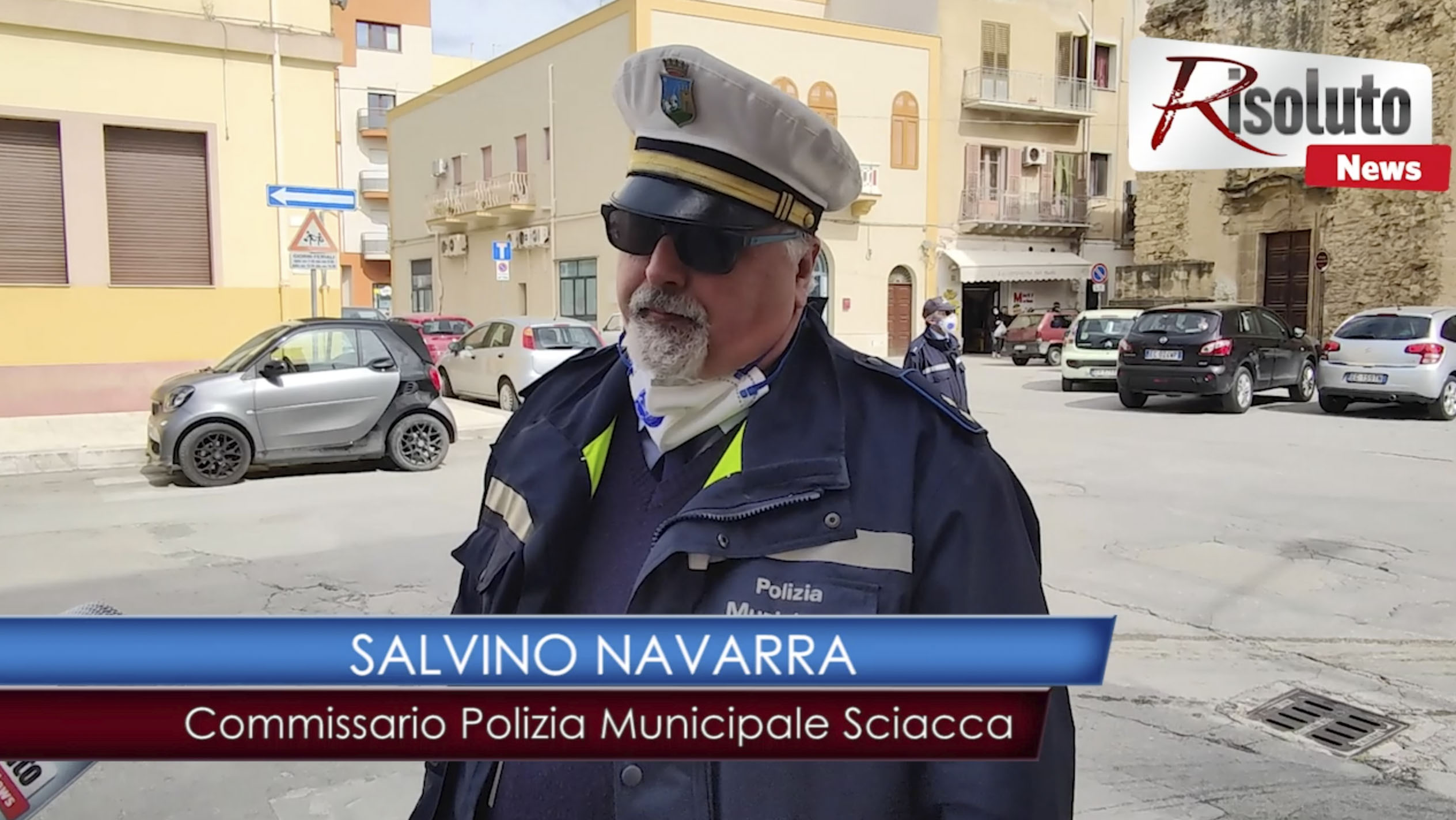 Niente manifesti abusivi, Navarra: “Bravi i candidati”
