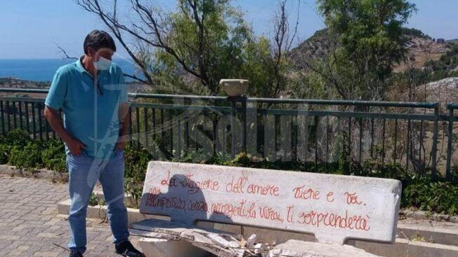 Inaugurato a Siculiana il "monumento all'incontrario"