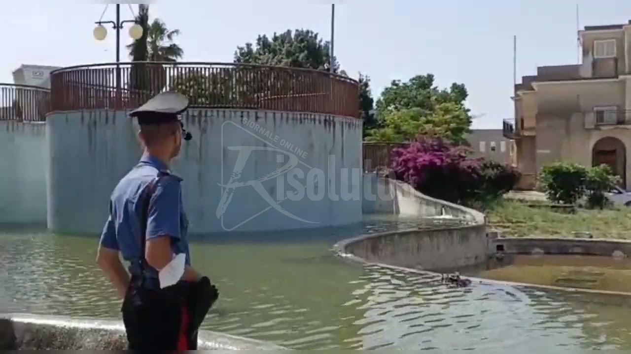 Piazza vandalizzata a Santa Margherita Belice (Video)