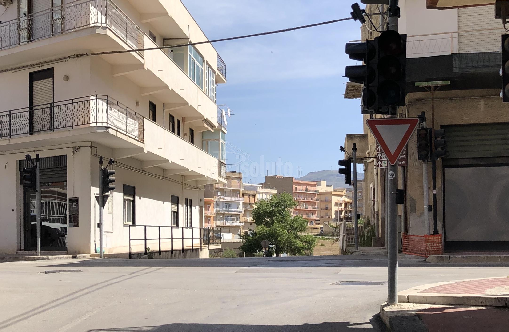 Il Comune di Sciacca trova i soldi per 2 semafori