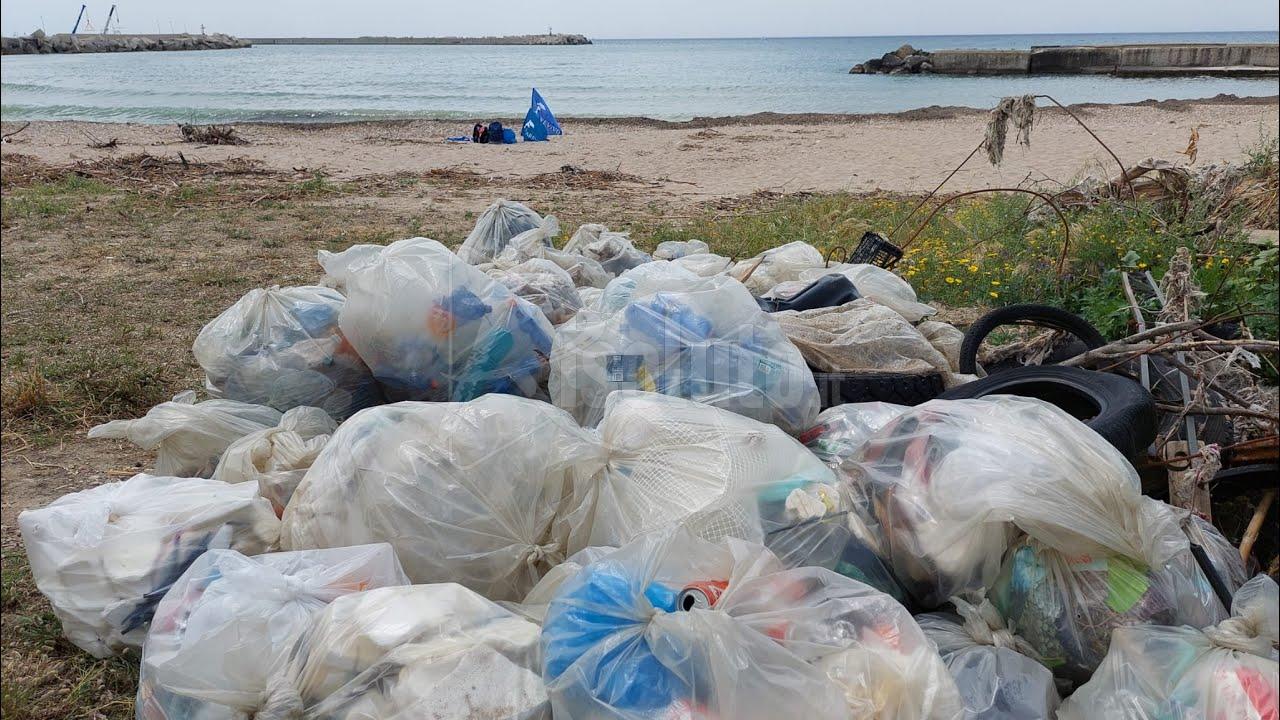 Le scuole adottano altre spiagge di Sciacca (Video)