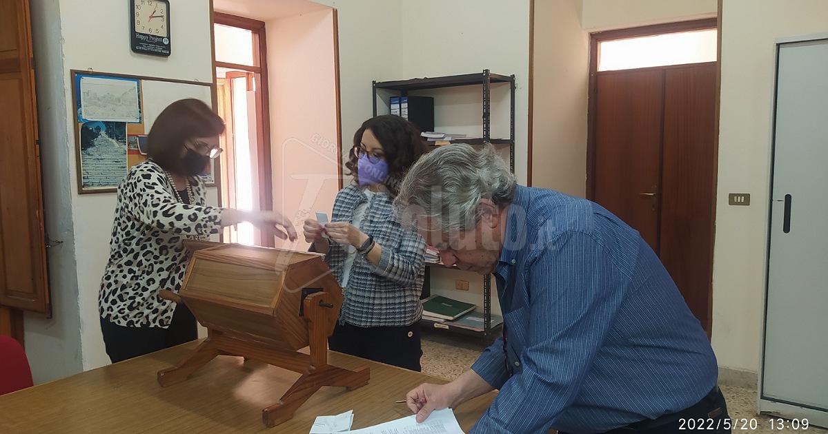 Verso le elezioni, estrazione ordine della scheda elettorale