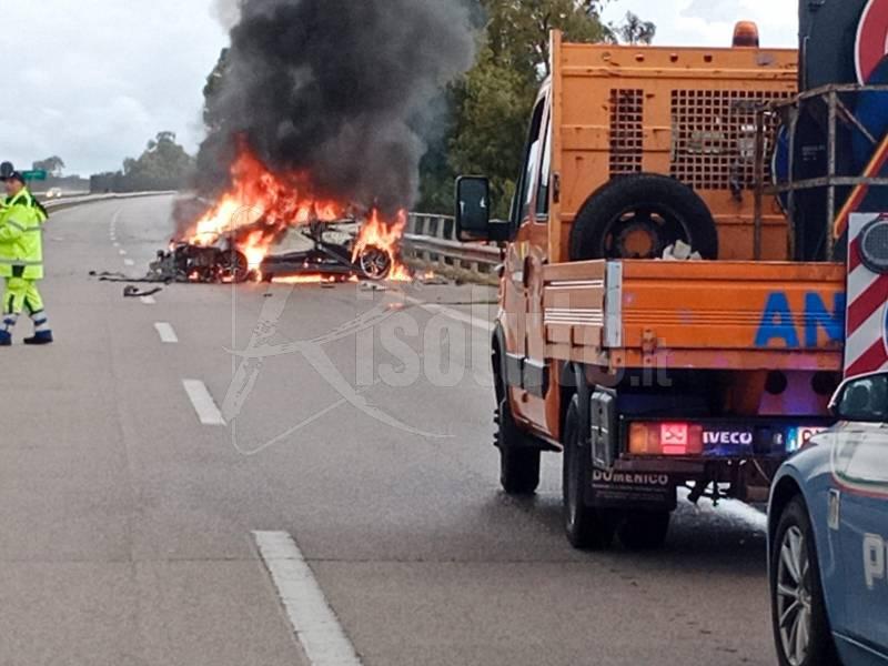 Auto sbanda e va a fuoco, illeso imprenditore di Castelvetrano