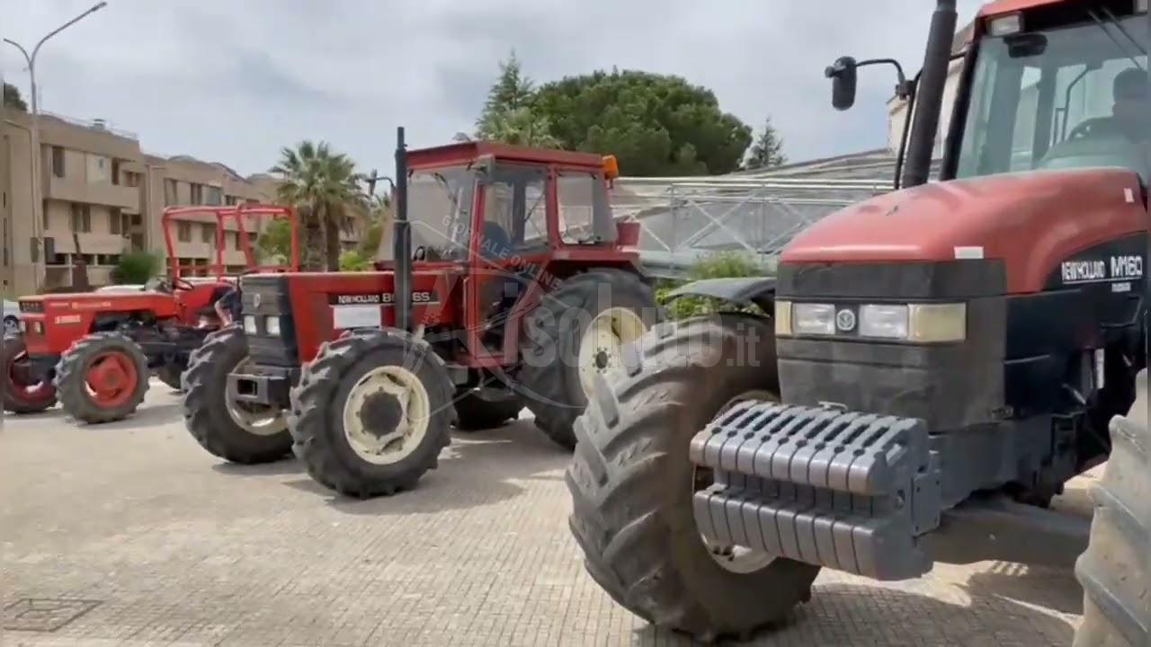 1’ maggio a Montevago, torna la “Sfilata dei trattori”
