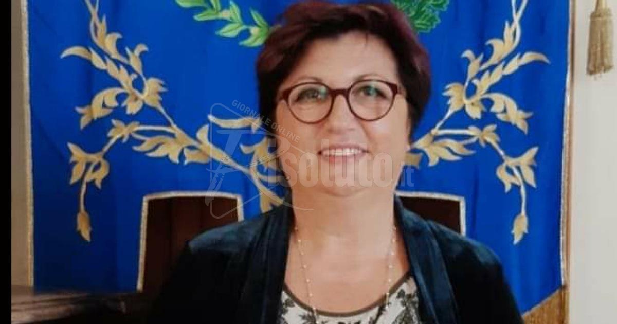Fazzoletto zuppo di sangue recapitato alla sindaca di Naro
