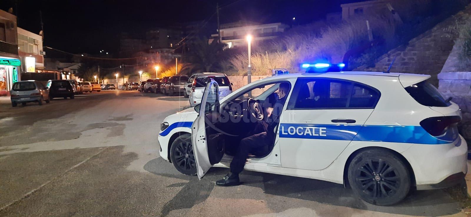 Saccense in moto non si ferma all'alt della municipale e fugge per le strade di San Michele