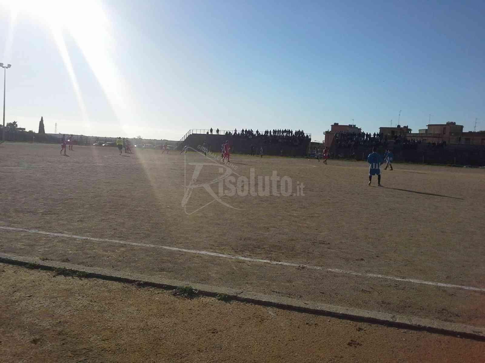 Furto di rame al campo sportivo di Menfi, portati via 500 metri di rame