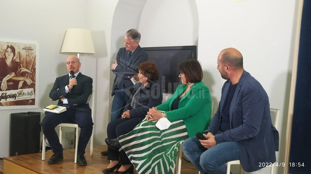 La storia della prigionia dei pescatori mazaresi nel libro di Ciulla e Catania presentato oggi a Sciacca (Video)