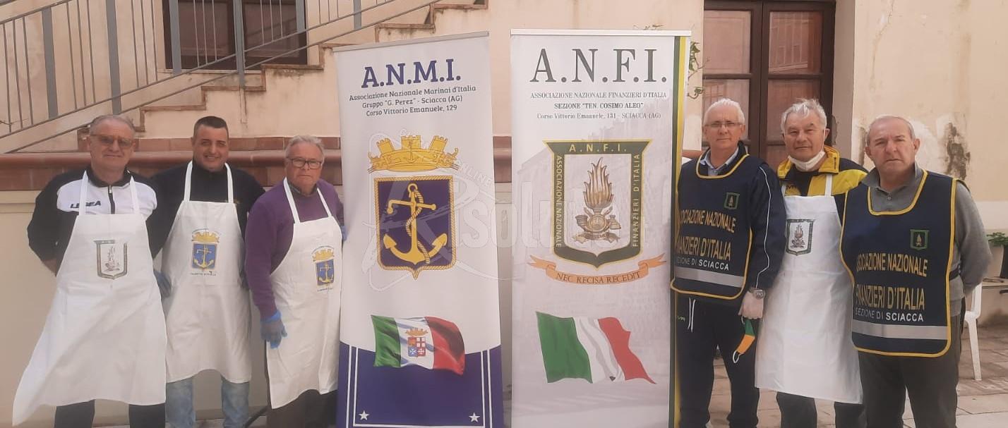 Sciacca, pranzo della domenica grazie ad Anfi e Marinai d’Italia alla Mensa della Solidarietà
