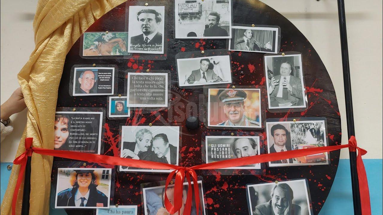 Giornata della Memoria delle vittime di mafia, una installazione al Don Michele Arena (Video)