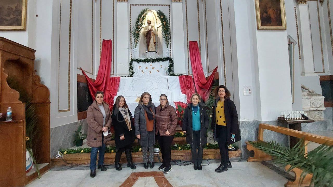 Altare di San Giuseppe in chiesa Madre realizzato dall'Istituto alberghiero (Video)
