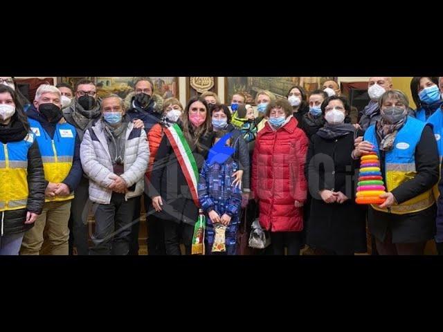 Sei ucraini arrivati a Grotte e ricevuti in municipio (Video)