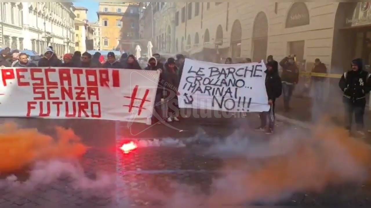 Ferma in porto anche la flotta saccense, delegati a Roma per la protesta contro il caro gasolio (Video)