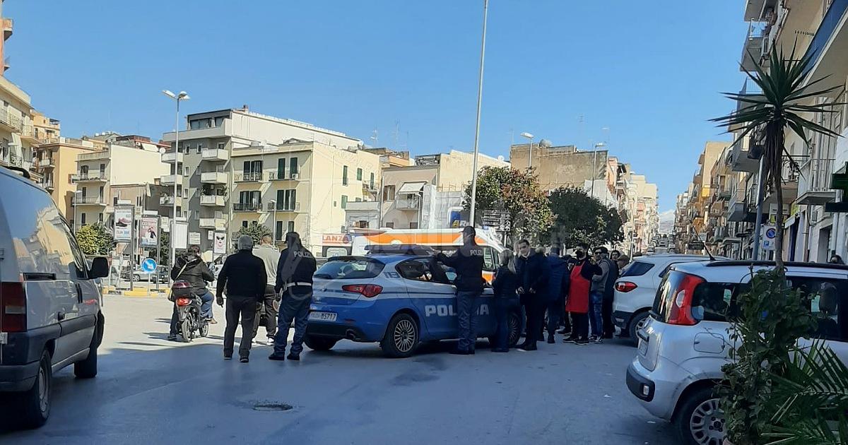 Incidente a Porta Palermo a Sciacca, scontro auto e scooter