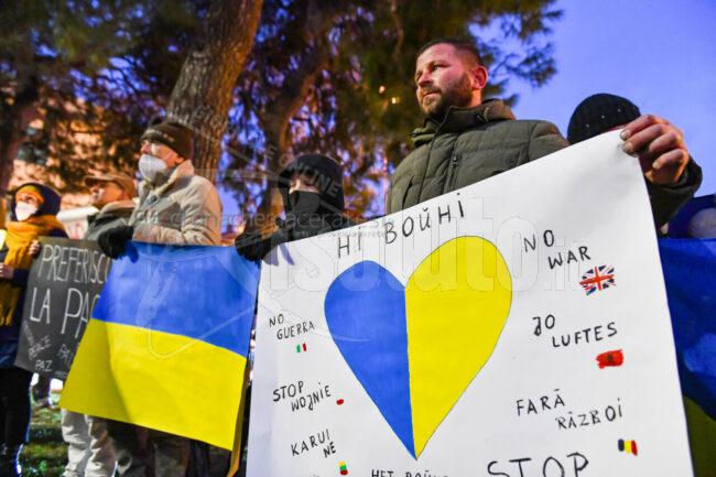 Fiaccolata per l'Ucraina anche a Ribera