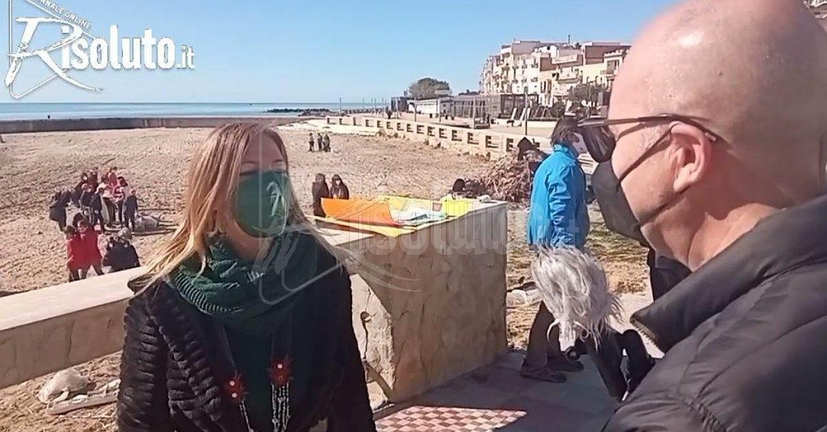 Marevivo e gli studenti della “Rossi” puliscono la spiaggia dello Stazzone (Interviste)