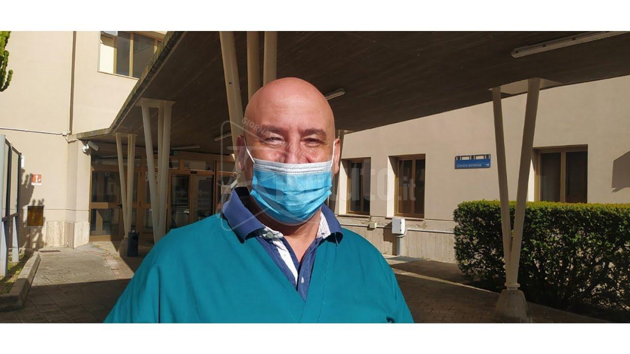 Buona la risposta dei malati di tumore al vaccino, l'oncologo Santangelo: "Ridotti i casi gravi" (Video)