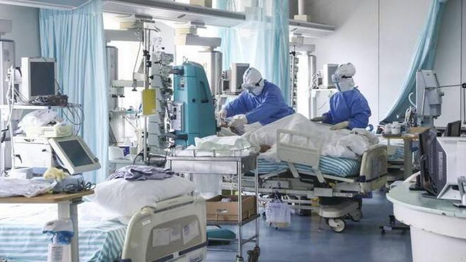 Terapie intensive piene in Sicilia di non vaccinati, Musumeci: "Zona arancione sempre più vicina"