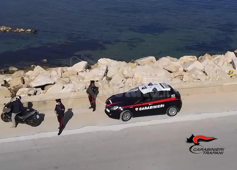 Ruba carburante da mezzi da lavoro, arrestato dai carabinieri