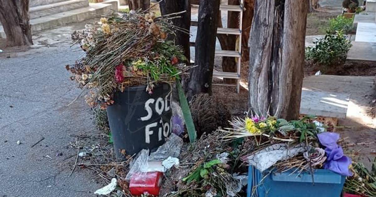 Degrado al cimitero di Sciacca, segnalazioni dei lettori
