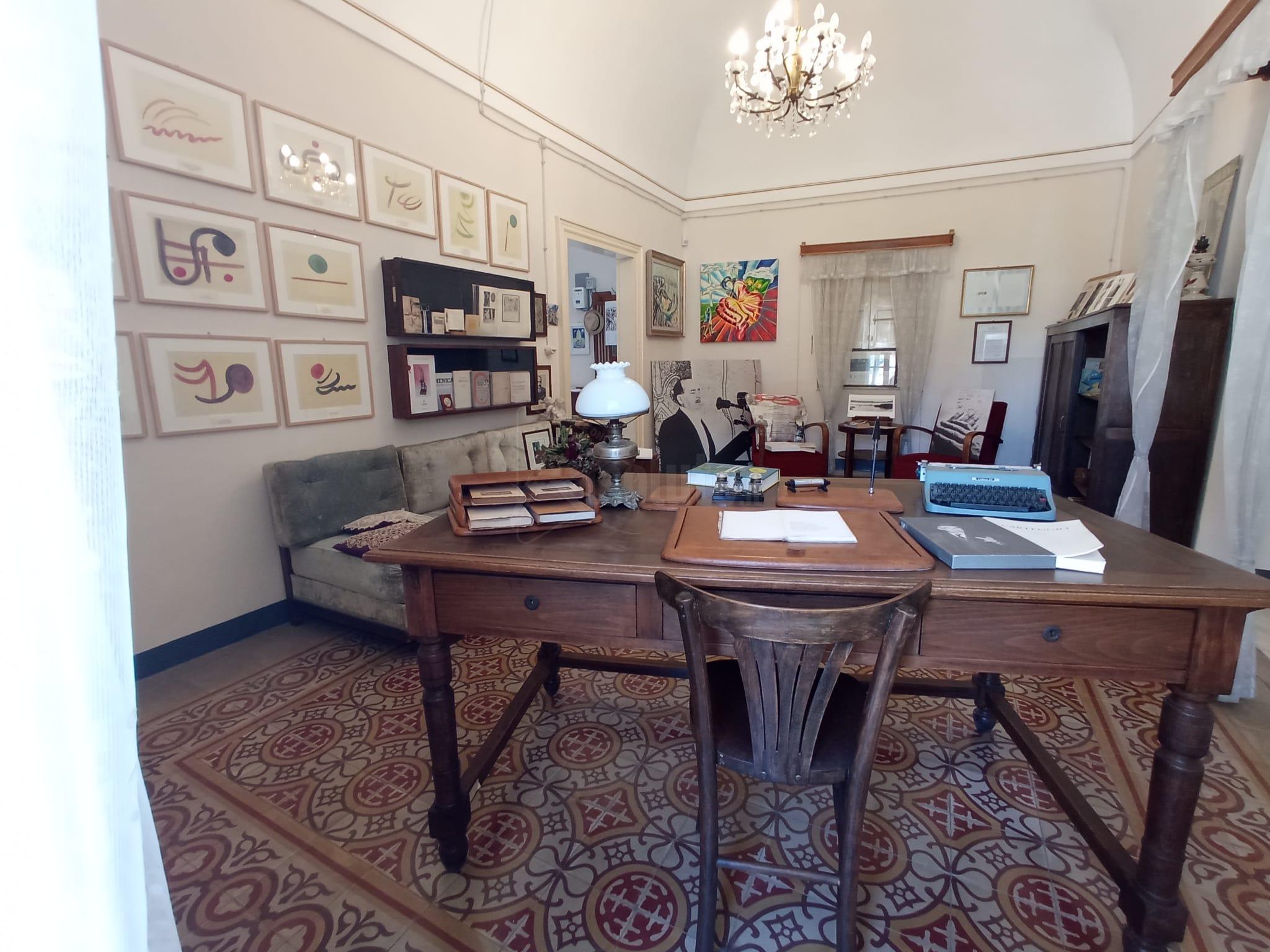 Cultura, la Regione acquisterà la casa natale di Quasimodo