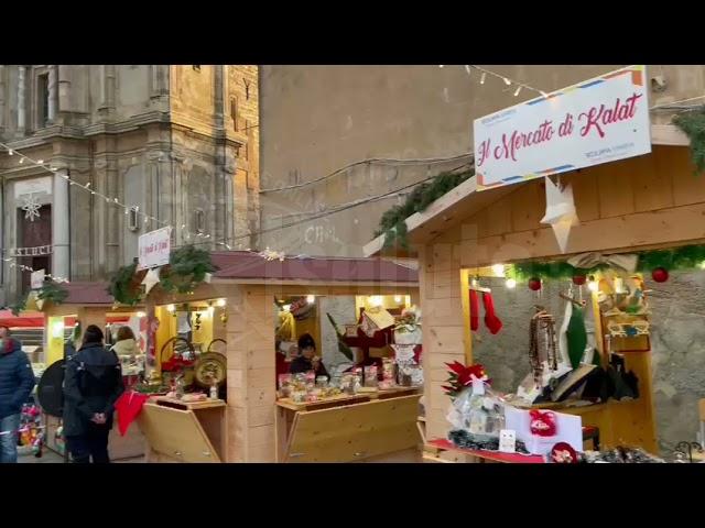 Siculiana, Albero della Solidarietà e mercatini di Natale (Video)