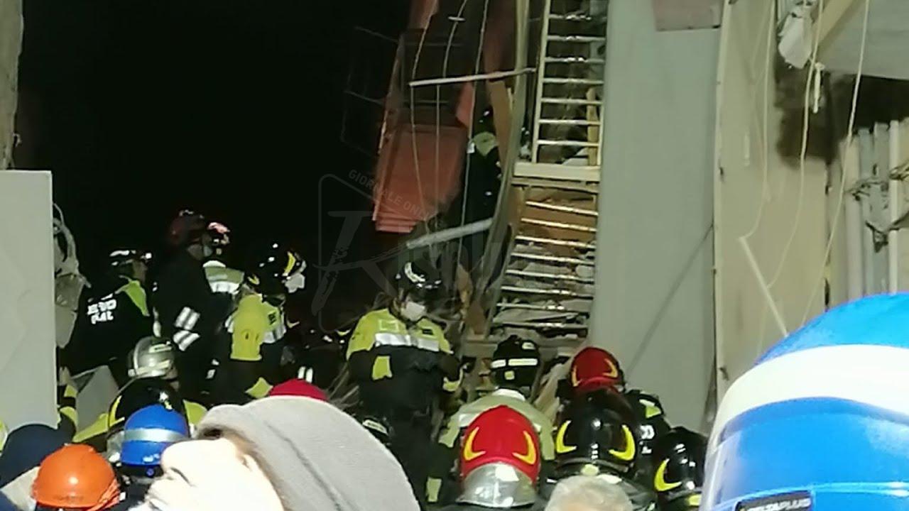 Seconda vittima    e due donne estratte vive a Ravanusa, l'arcivescovo: "Il signore ci mantenga forti nella tribolazione e aperti alla speranza"(Video)
